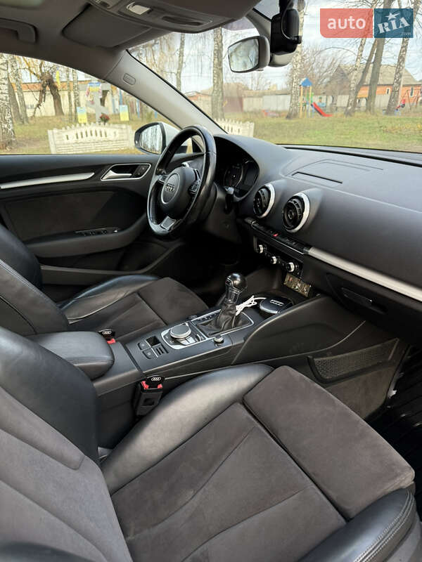 Хэтчбек Audi A3 2016 в Ахтырке