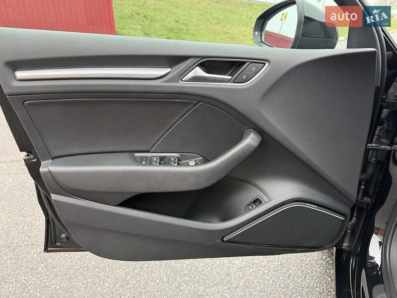 Седан Audi A3 2015 в Києві