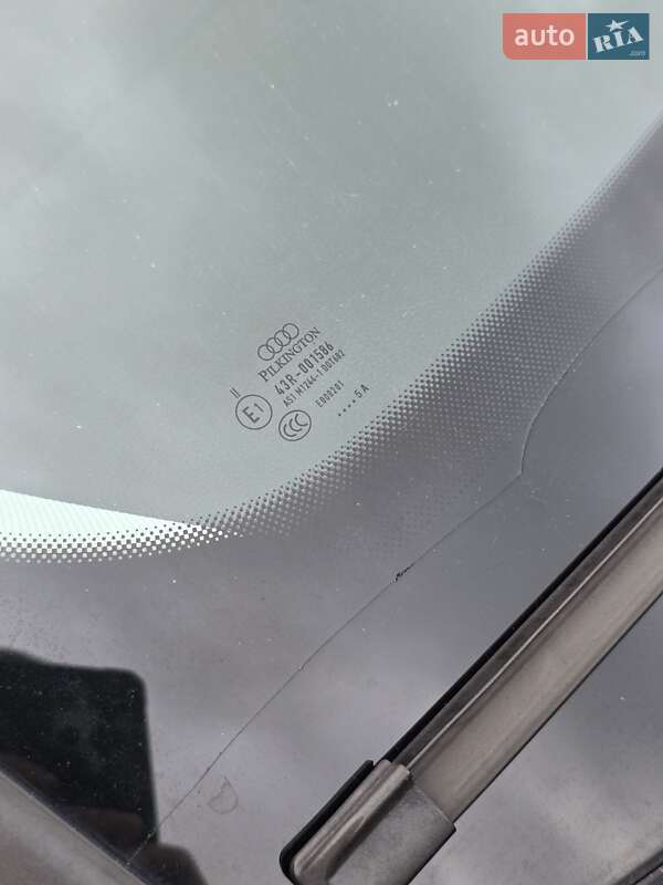 Седан Audi A3 2015 в Запоріжжі