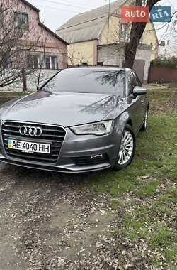 Седан Audi A3 2016 в Новомосковске