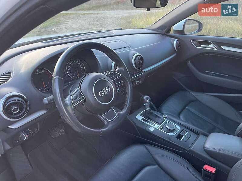 Седан Audi A3 2016 в Богородчанах