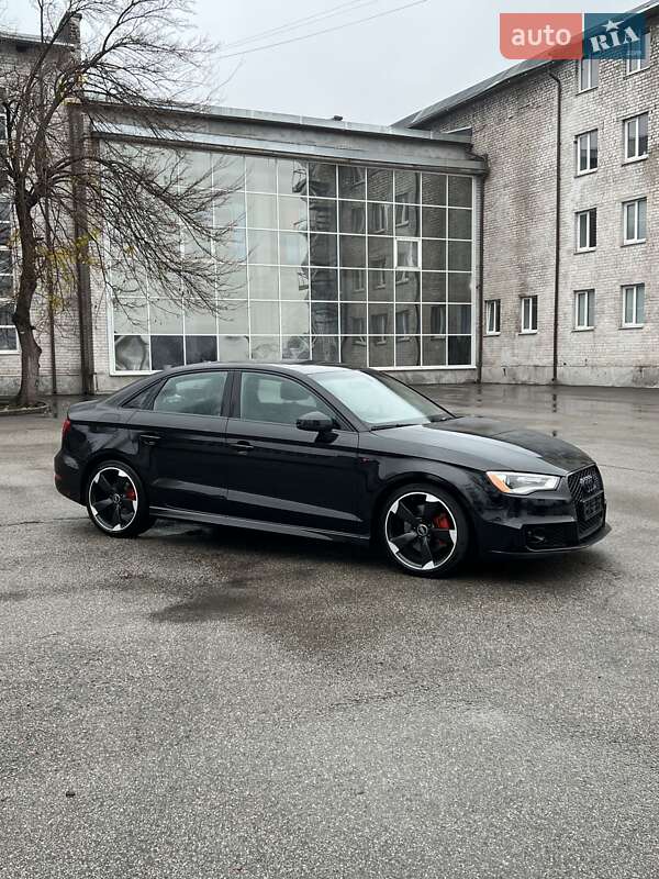 Седан Audi A3 2016 в Кривом Роге