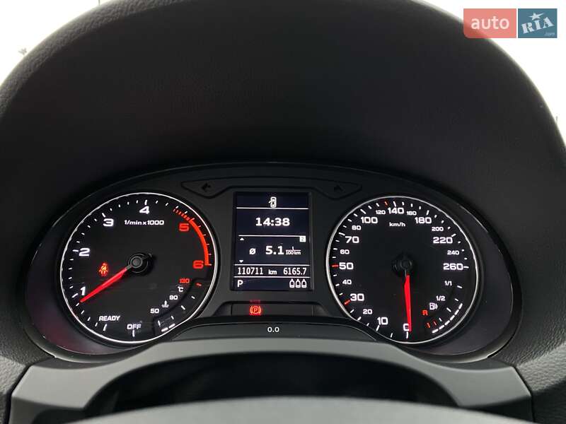 Седан Audi A3 2016 в Мукачево