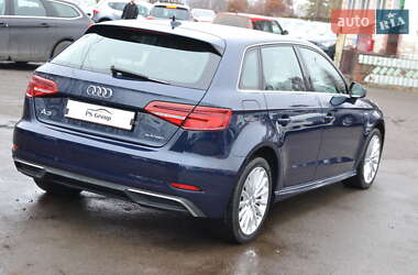 Хэтчбек Audi A3 2017 в Луцке