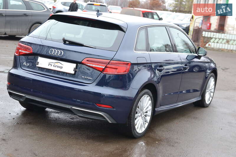 Хэтчбек Audi A3 2017 в Луцке фото 7 Хэтчбек Audi A3 2017 в Луцке