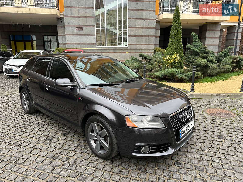 Хетчбек Audi A3 2010 в Києві