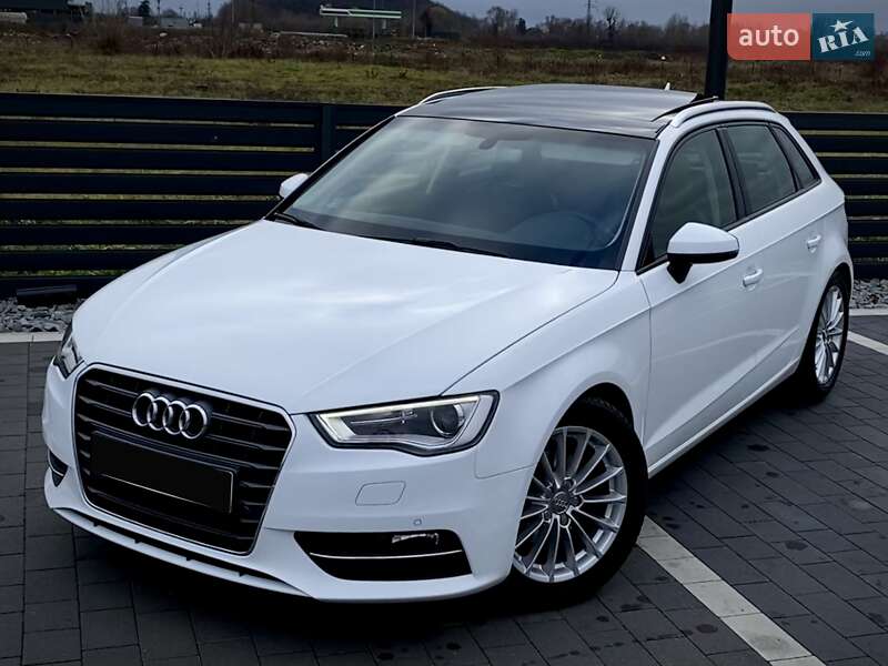Хэтчбек Audi A3 2016 в Мукачево