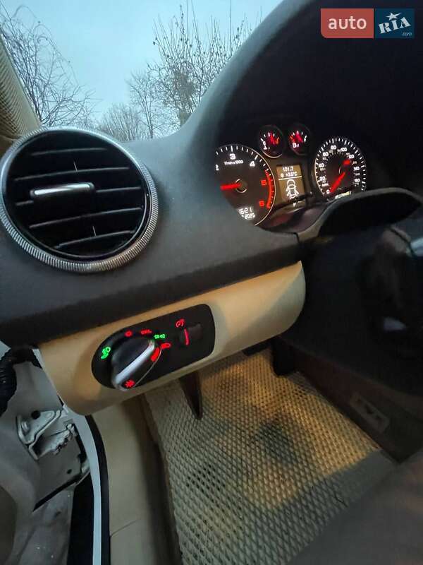 Хэтчбек Audi A3 2012 в Львове фото 13 Хэтчбек Audi A3 2012 в Львове