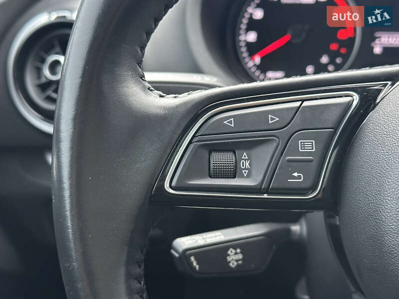 Седан Audi A3 2018 в Киеве фото 28 Седан Audi A3 2018 в Киеве