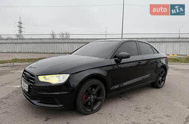 Седан Audi A3 2014 в Киеве