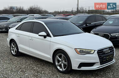 Седан Audi A3 2015 в Ивано-Франковске