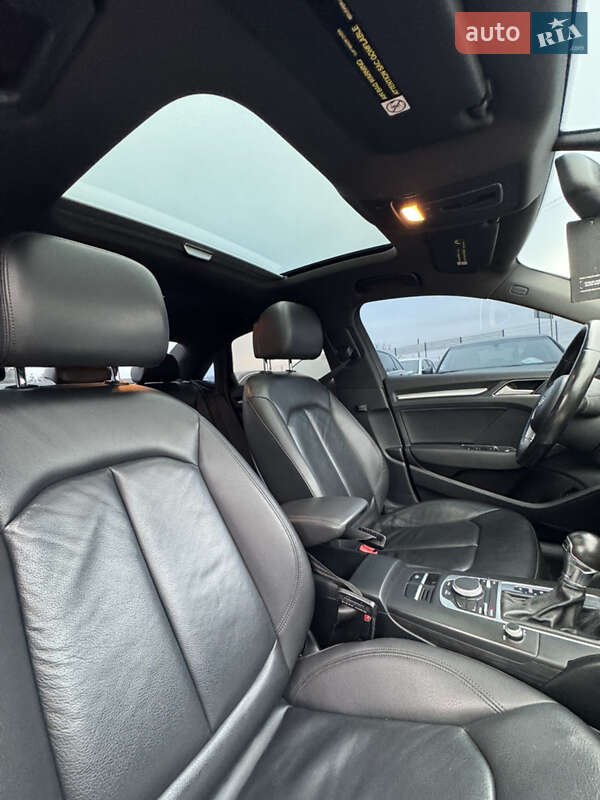 Седан Audi A3 2015 в Ивано-Франковске