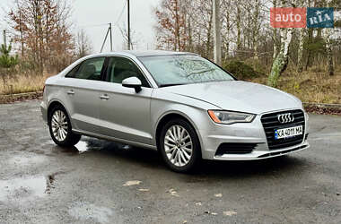 Седан Audi A3 2014 в Киеве