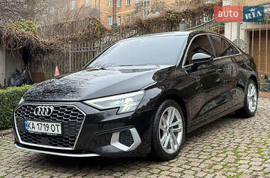 Седан Audi A3 2020 в Киеве