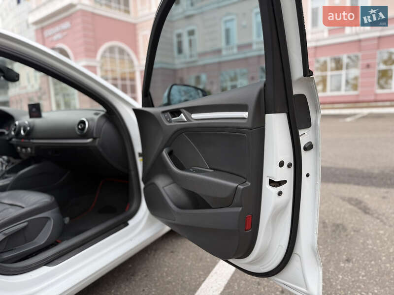 Седан Audi A3 2014 в Одесі фото 25 Седан Audi A3 2014 в Одесі