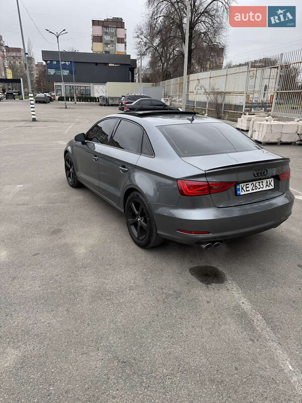 Седан Audi A3 2014 в Днепре