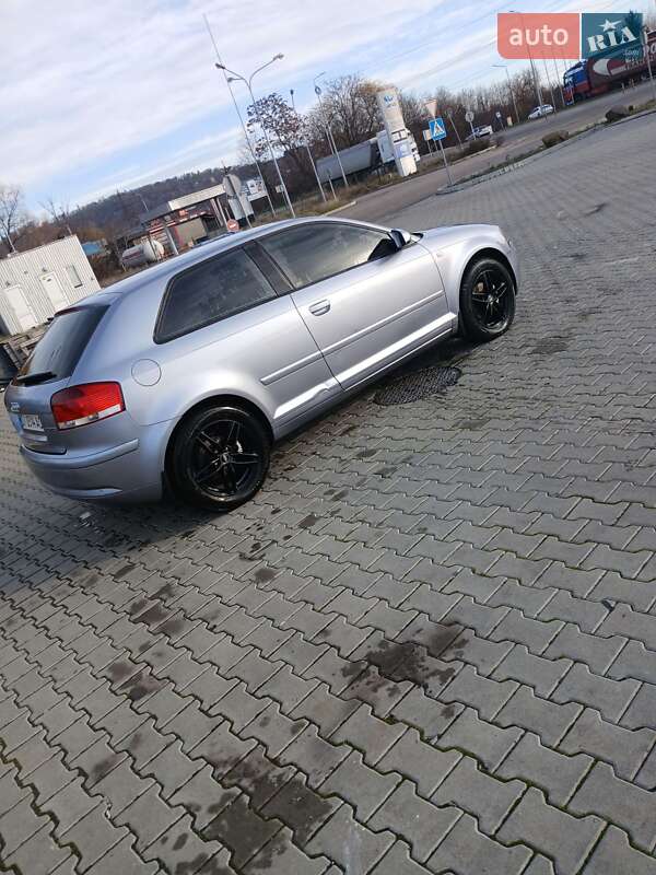Хэтчбек Audi A3 2004 в Мукачево фото 4 Хэтчбек Audi A3 2004 в Мукачево