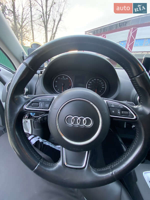 Седан Audi A3 2014 в Києві фото 25 Седан Audi A3 2014 в Києві