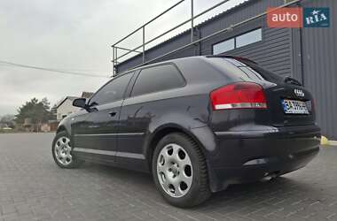 Хэтчбек Audi A3 2004 в Кропивницком