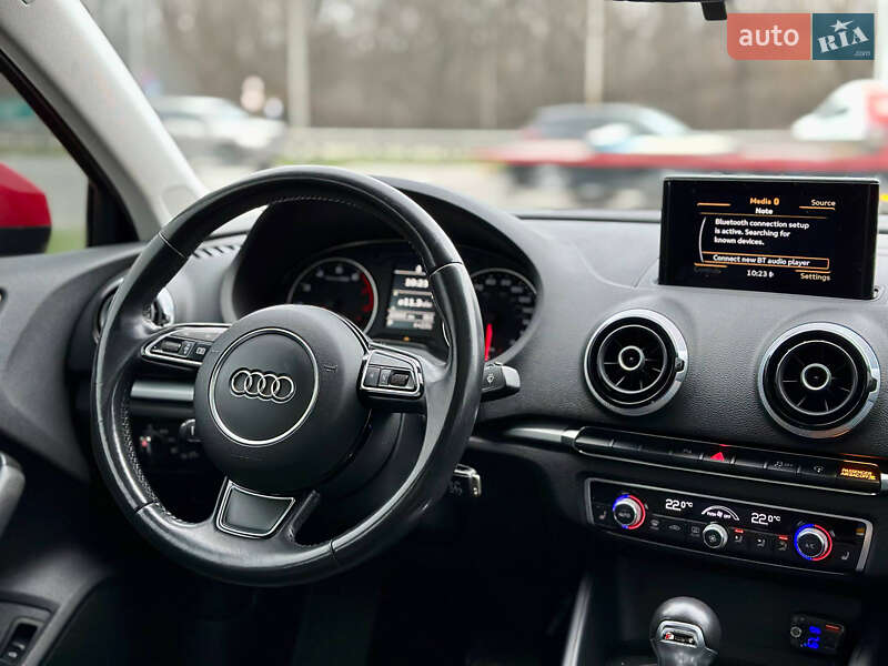 Седан Audi A3 2015 в Киеве фото 10 Седан Audi A3 2015 в Киеве