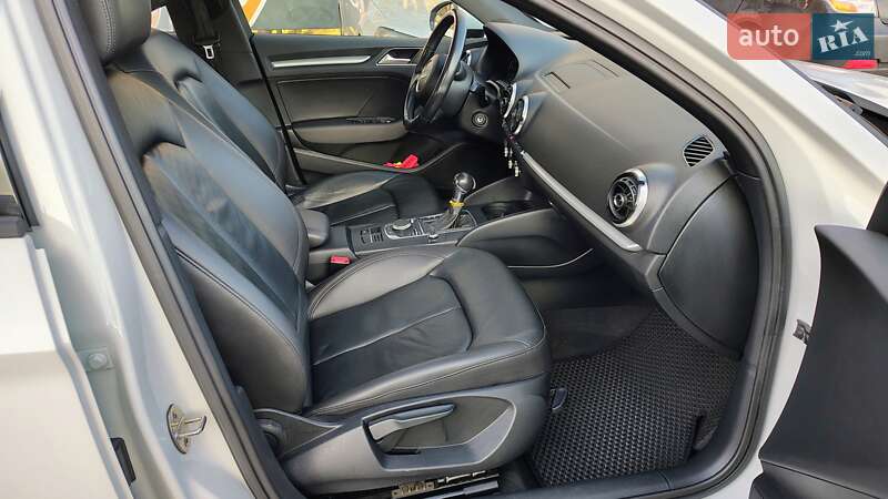Седан Audi A3 2015 в Киеве фото 13 Седан Audi A3 2015 в Киеве