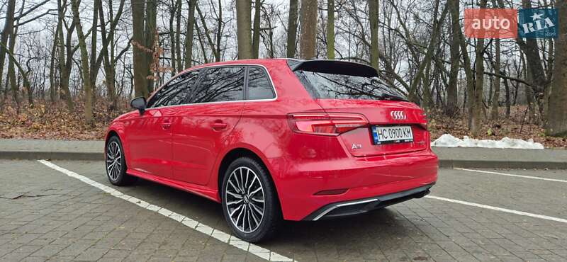 Хэтчбек Audi A3 2018 в Львове фото 9 Хэтчбек Audi A3 2018 в Львове