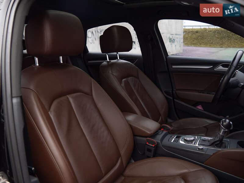 Седан Audi A3 2016 в Львове