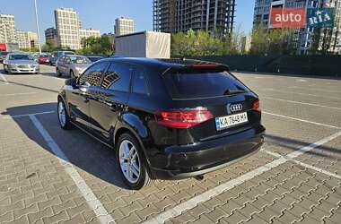 Хэтчбек Audi A3 2014 в Киеве
