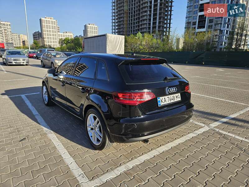 Хэтчбек Audi A3 2014 в Киеве фото 3 Хэтчбек Audi A3 2014 в Киеве