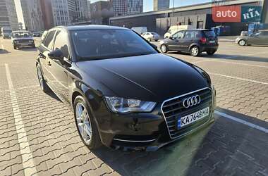 Хэтчбек Audi A3 2014 в Киеве