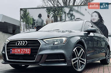 Седан Audi A3 2018 в Одессе
