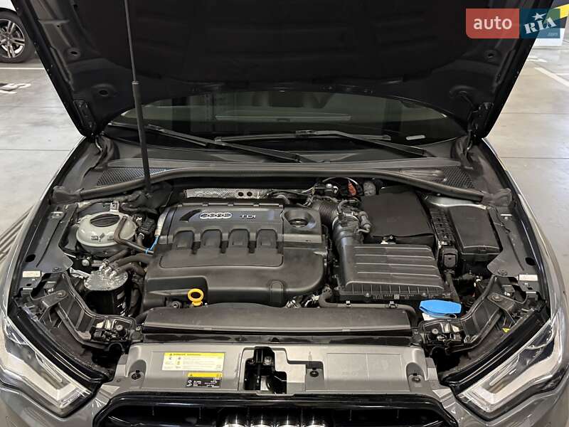 Хэтчбек Audi A3 2016 в Киеве