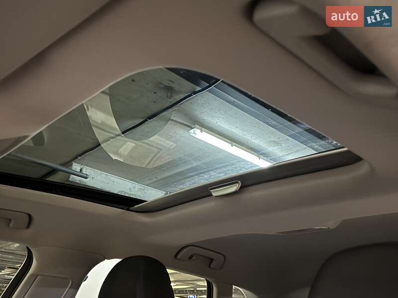 Хэтчбек Audi A3 2016 в Киеве