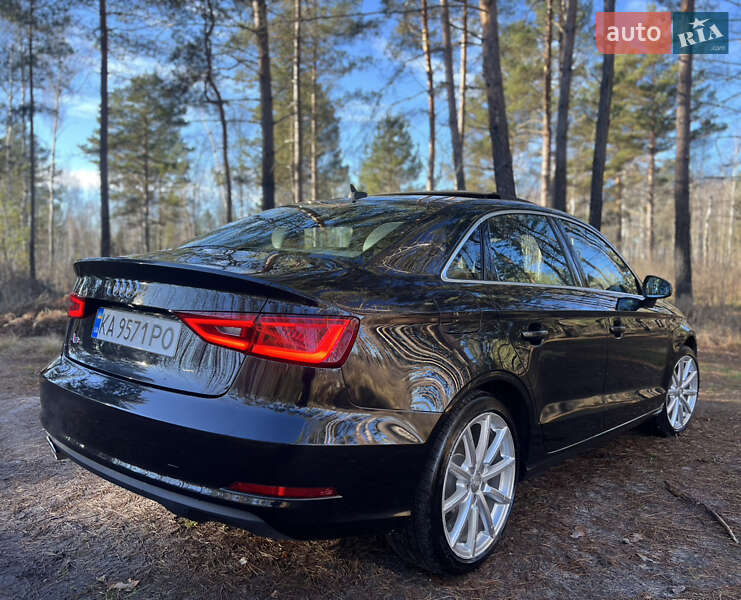 Седан Audi A3 2014 в Киеве