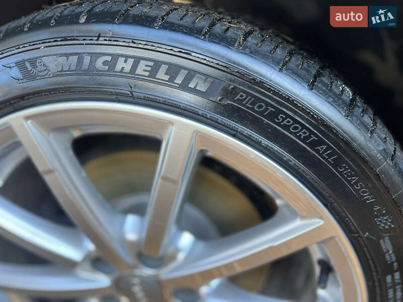 Седан Audi A3 2014 в Киеве