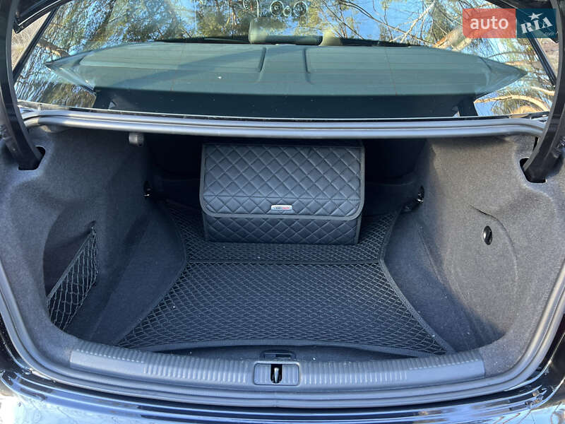 Седан Audi A3 2014 в Киеве