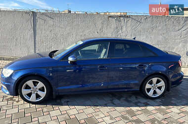 Седан Audi A3 2014 в Запорожье