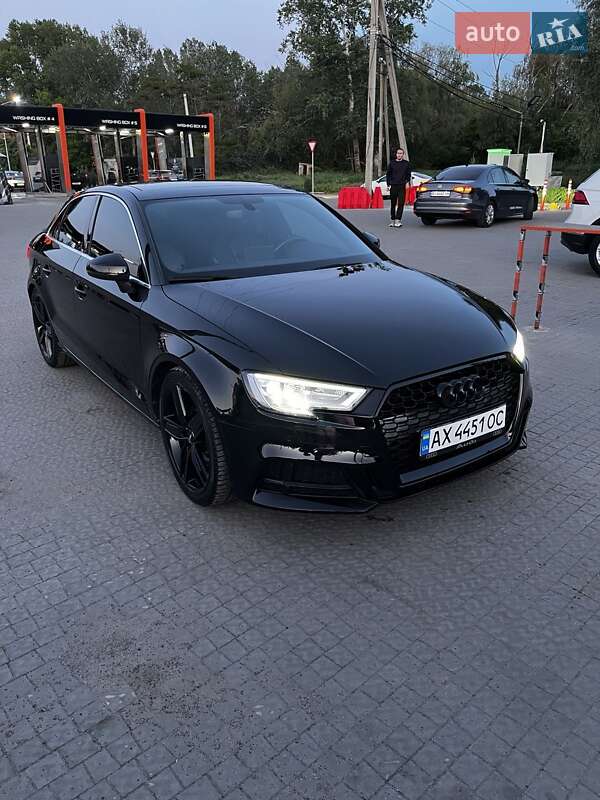 Седан Audi A3 2014 в Полтаве