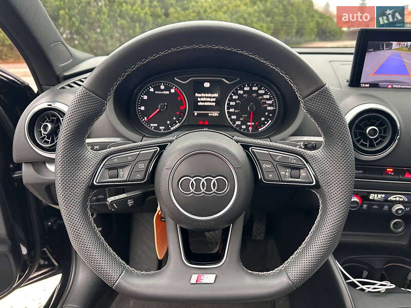 Седан Audi A3 2019 в Киеве