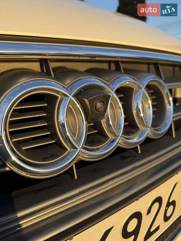 Хэтчбек Audi A3 2016 в Киеве