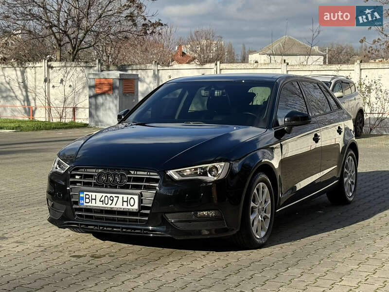 Хэтчбек Audi A3 2015 в Одессе фото 3 Хэтчбек Audi A3 2015 в Одессе