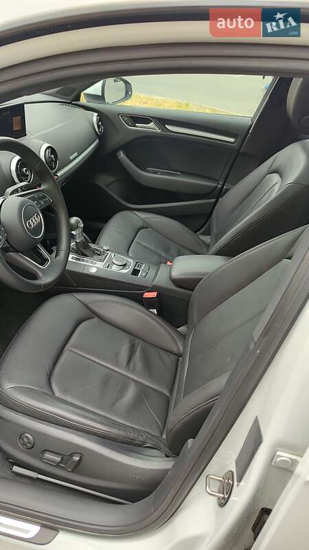 Хэтчбек Audi A3 2016 в Львове фото 25 Хэтчбек Audi A3 2016 в Львове