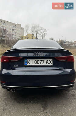 Седан Audi A3 2016 в Белой Церкви