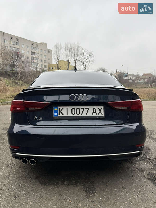 Седан Audi A3 2016 в Белой Церкви