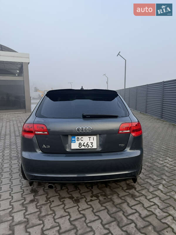 Хэтчбек Audi A3 2012 в Радехове