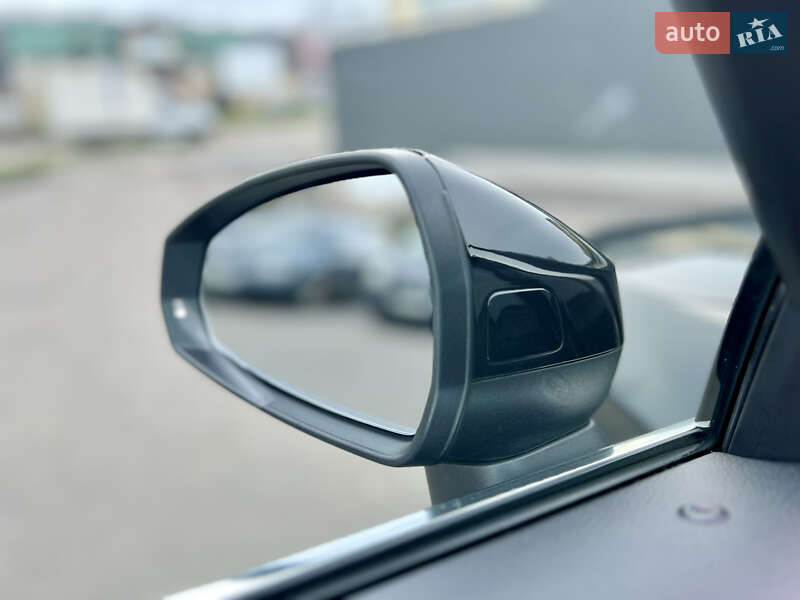 Седан Audi A3 2017 в Киеве фото 26 Седан Audi A3 2017 в Киеве