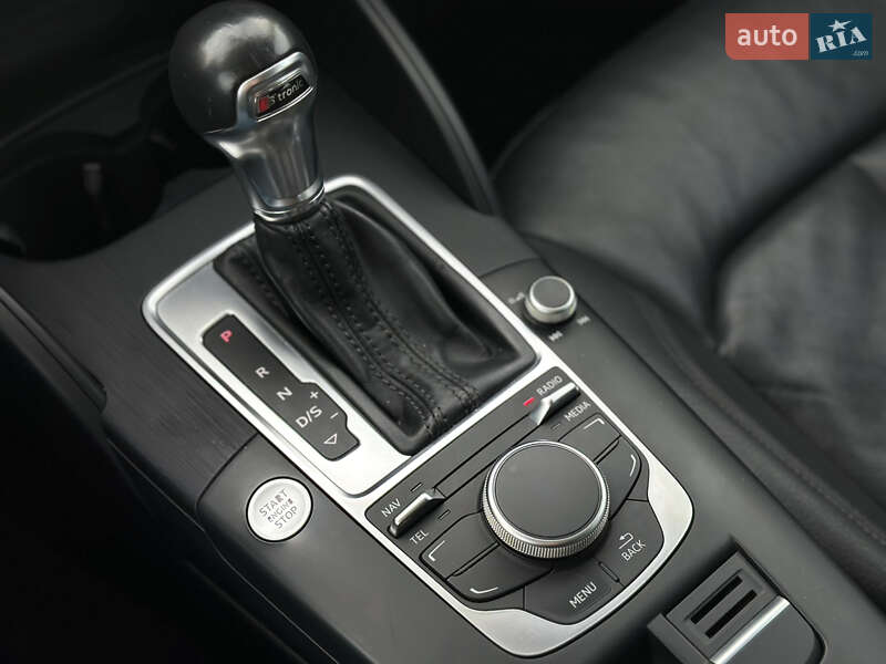 Седан Audi A3 2014 в Львове