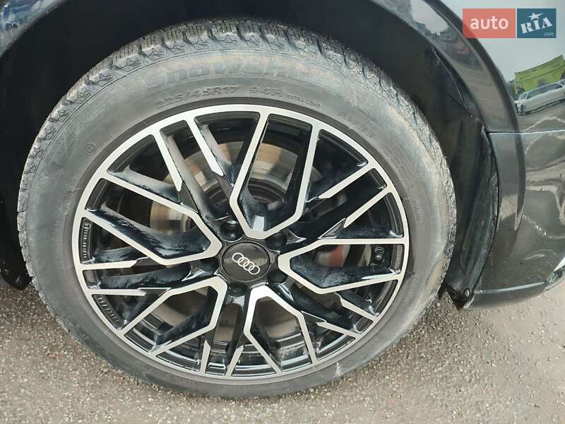 Седан Audi A3 2016 в Ивано-Франковске