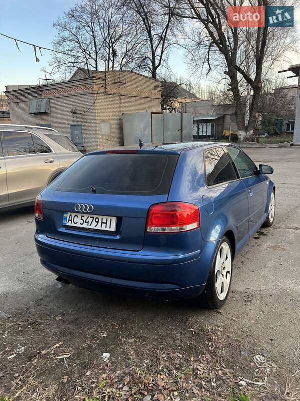 Хэтчбек Audi A3 2004 в Киеве