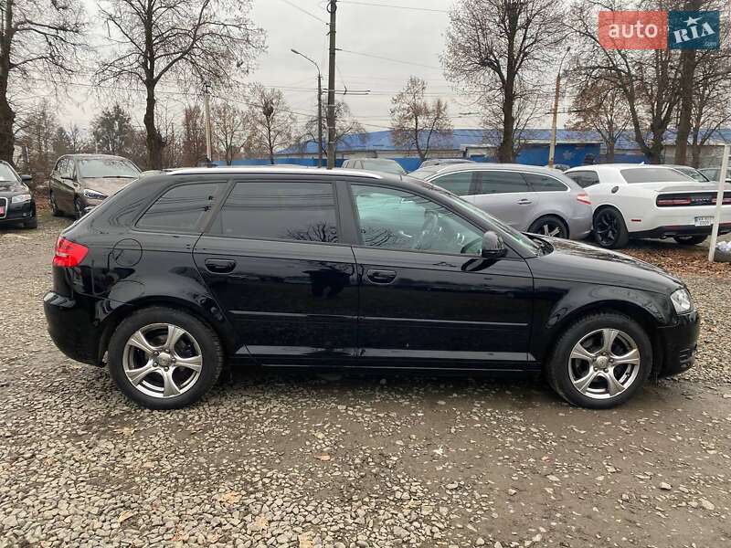 Хэтчбек Audi A3 2009 в Луцке